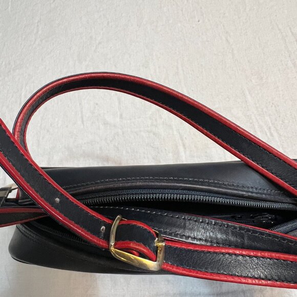 Vintage Gucci GG Monogram Navy Canvas Leather Crossbody Bag Red Trim Logo Italy - Picture 4 of 12